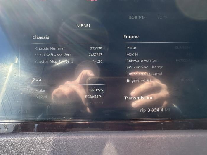 2023 Peterbilt 389 Base