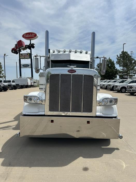 2023 Peterbilt 389 Base