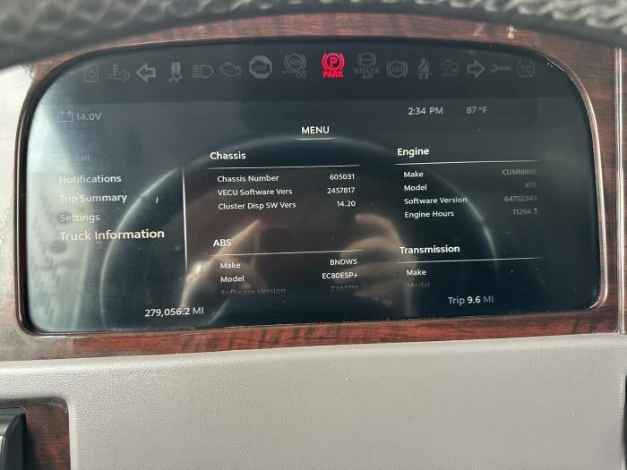 2024 Peterbilt 389 Base