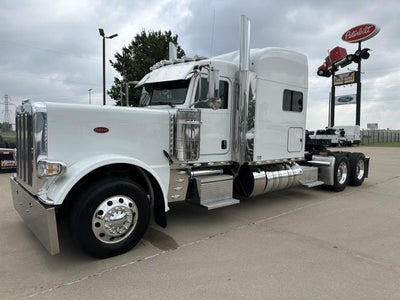 2024 Peterbilt 389 Base