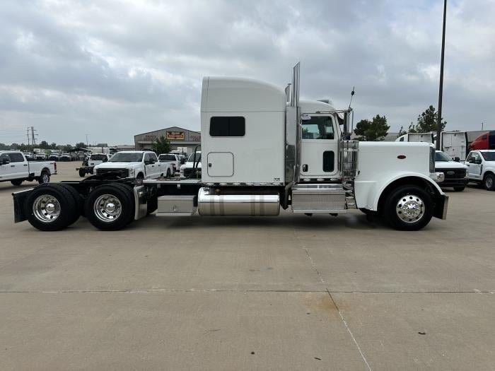 2024 Peterbilt 389 Base
