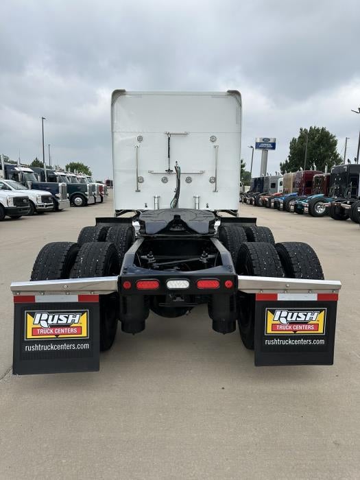 2024 Peterbilt 389 Base