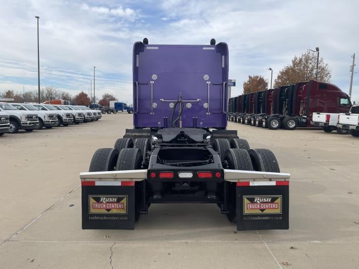 2024 Peterbilt 389 Base