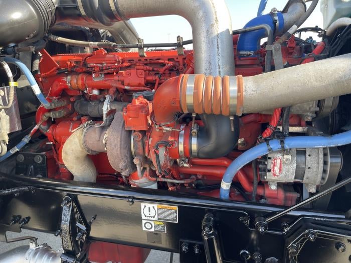 2022 Peterbilt 389 Base