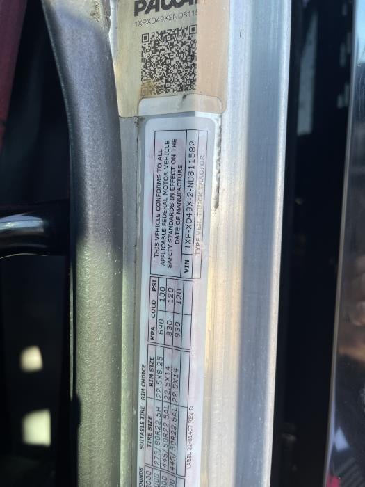 2022 Peterbilt 389 Base