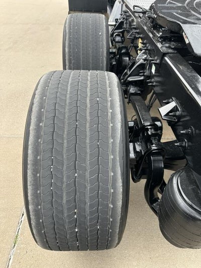 2022 Peterbilt 389 Base