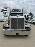 2022 Peterbilt 389 Base