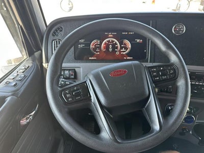 2022 Peterbilt 389 Base