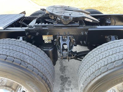 2022 Peterbilt 389 Base