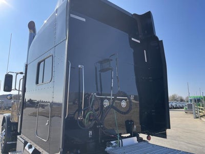 2022 Peterbilt 389 Base