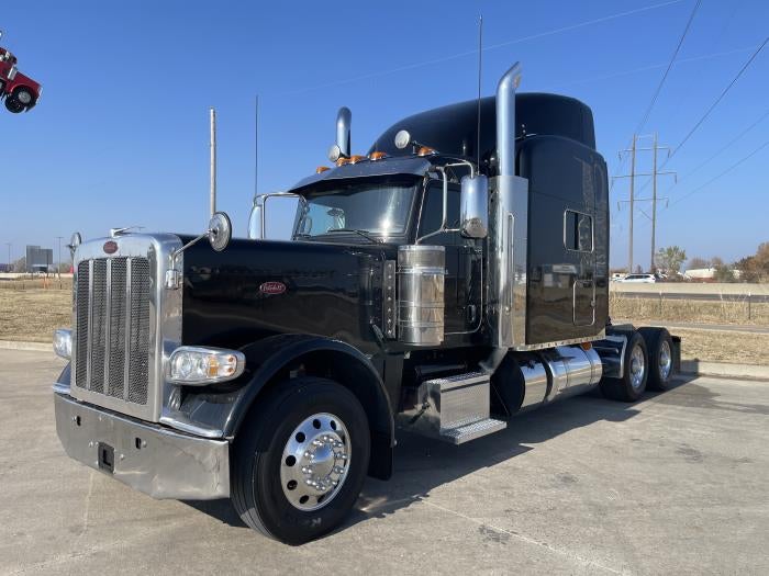 2022 Peterbilt 389 Base
