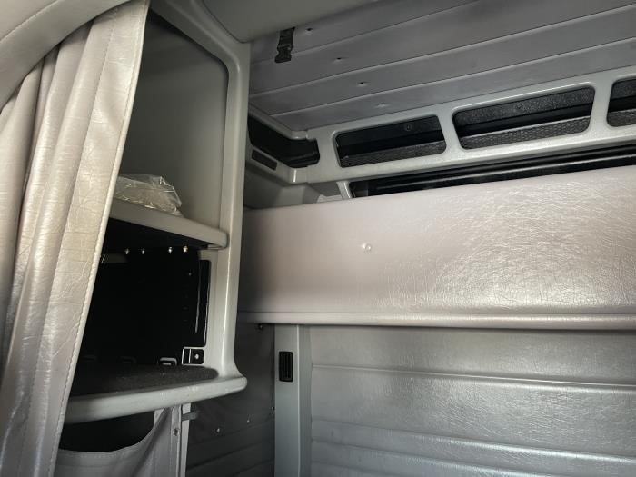 2022 Peterbilt 389 Base