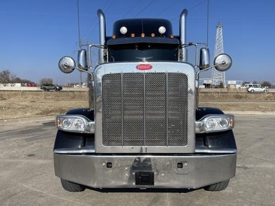 2022 Peterbilt 389 Base