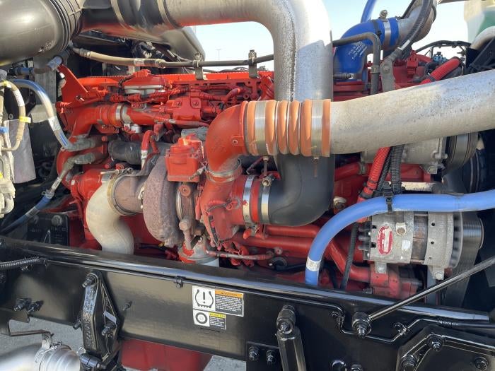 2022 Peterbilt 389 Base