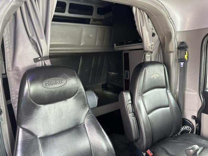 2023 Peterbilt 389 Base