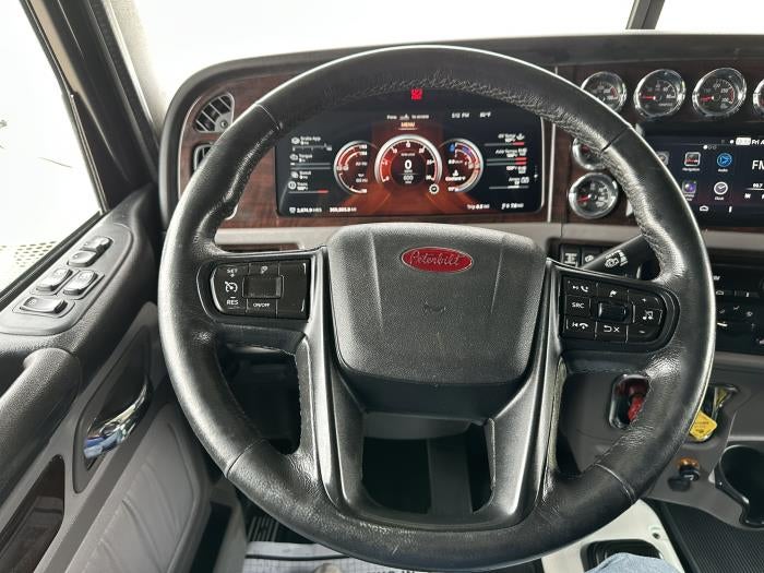 2023 Peterbilt 389 Base
