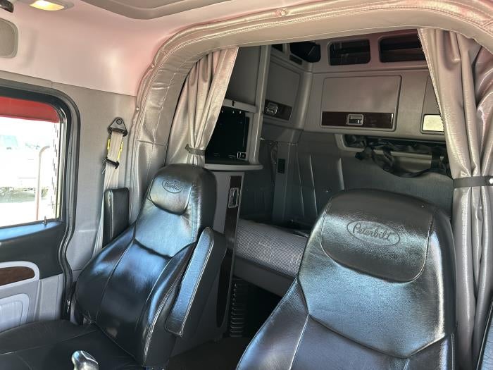 2024 Peterbilt 389 Base