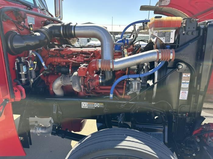 2024 Peterbilt 389 Base