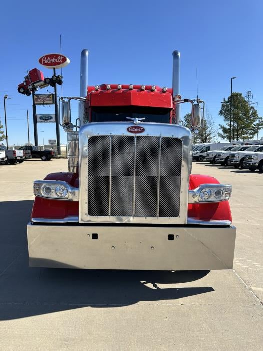 2024 Peterbilt 389 Base