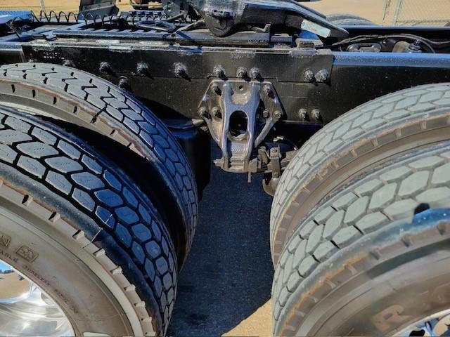 2022 Peterbilt 389 Base