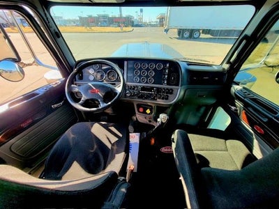 2022 Peterbilt 389 Base