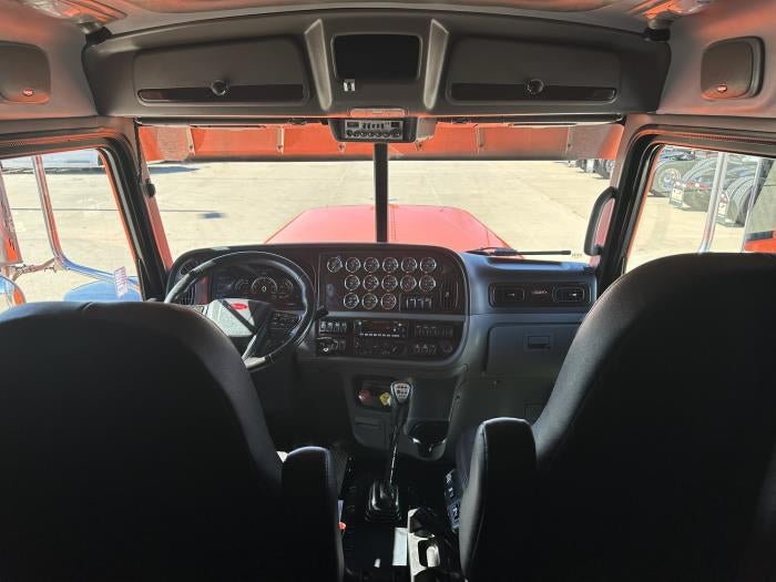 2024 Peterbilt 389 Base