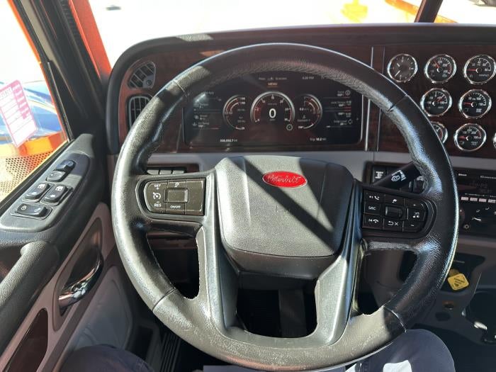 2024 Peterbilt 389 Base