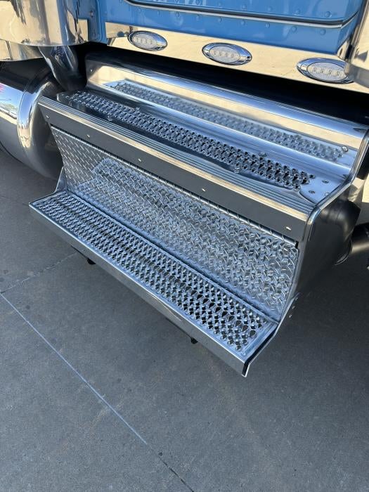 2024 Peterbilt 389 Base