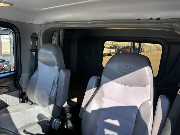 2020 Peterbilt 389 Base