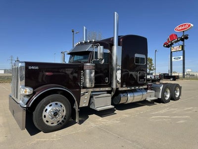 2021 Peterbilt 389 Base