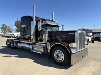 2021 Peterbilt 389 Base