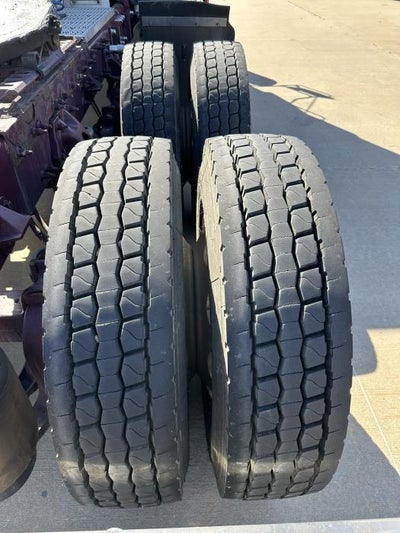 2021 Peterbilt 389 Base