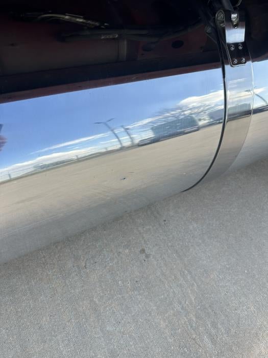 2022 Peterbilt 389 Base