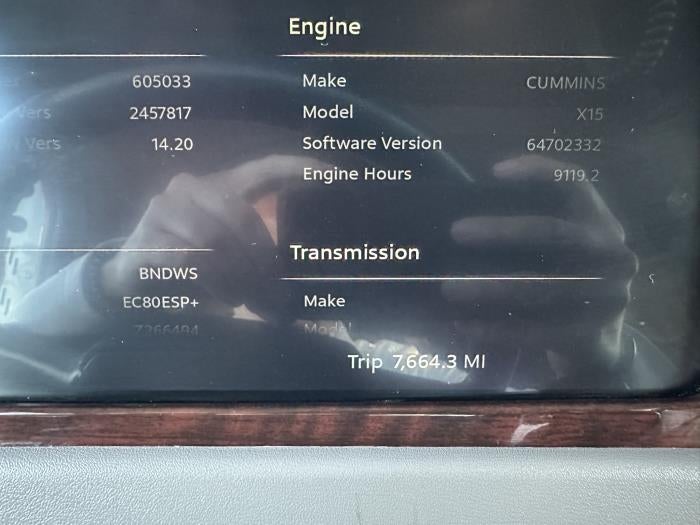 2024 Peterbilt 389 Base