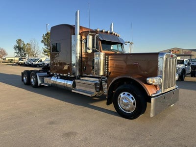 2024 Peterbilt 389 Base