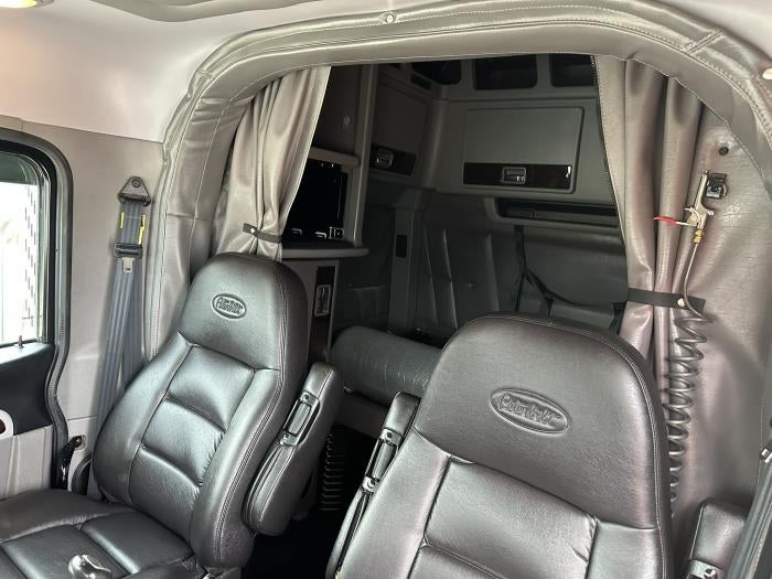 2024 Peterbilt 389 Base