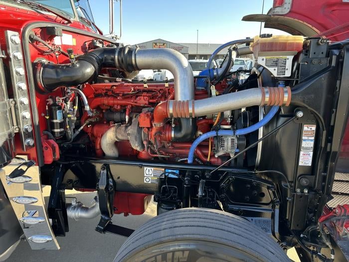 2024 Peterbilt 389 Base