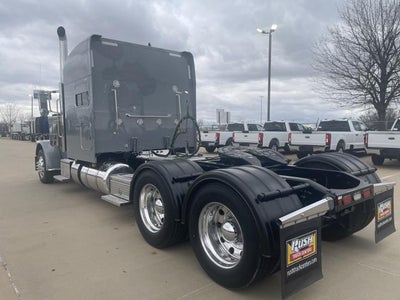 2024 Peterbilt 389 Base
