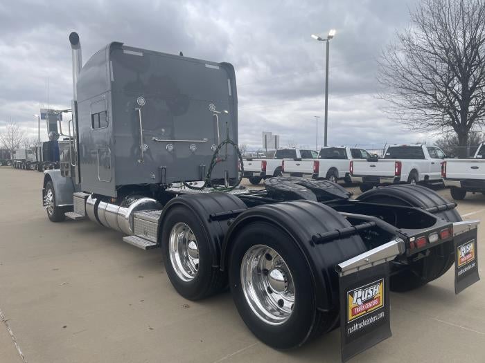 2024 Peterbilt 389 Base
