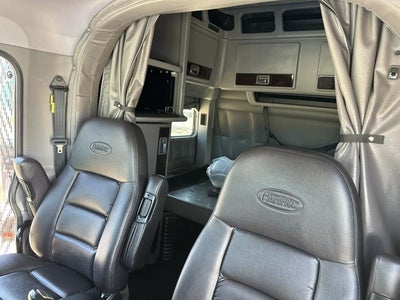 2024 Peterbilt 389 Base