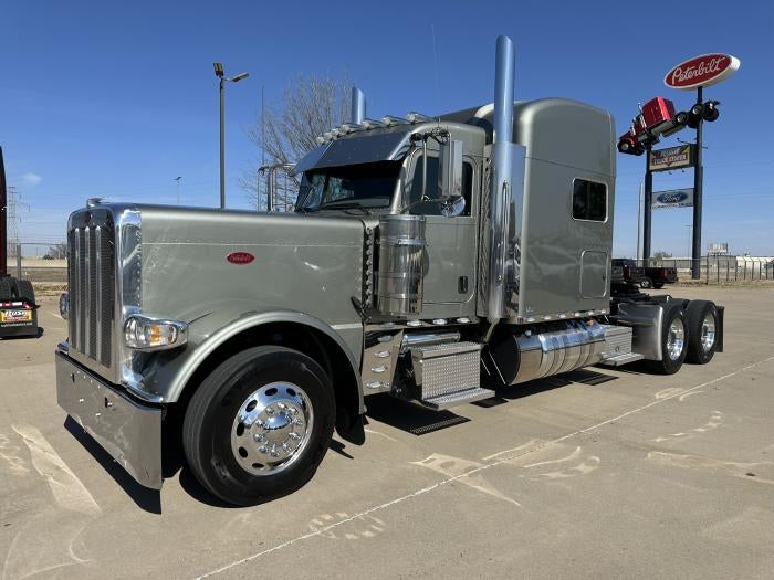 2024 Peterbilt 389 Base