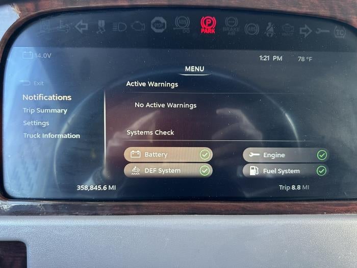 2024 Peterbilt 389 Base