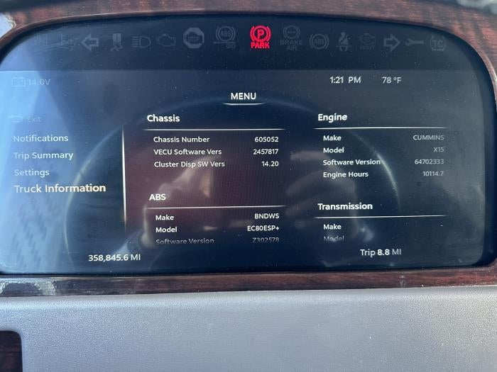 2024 Peterbilt 389 Base