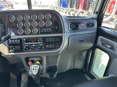 2024 Peterbilt 389 Base