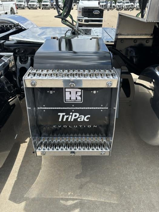 2021 Peterbilt 389 Base