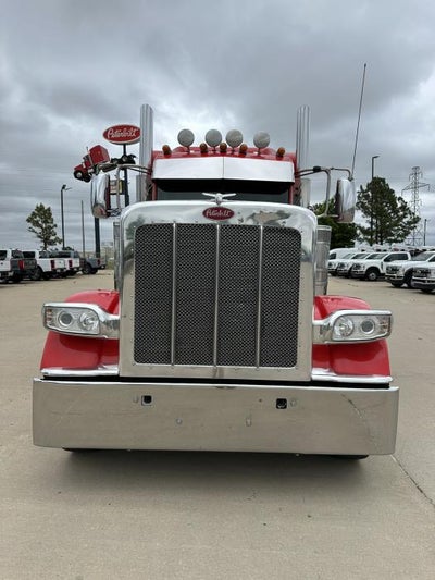 2022 Peterbilt 389 Base