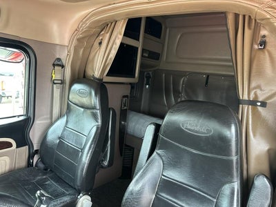 2022 Peterbilt 389 Base