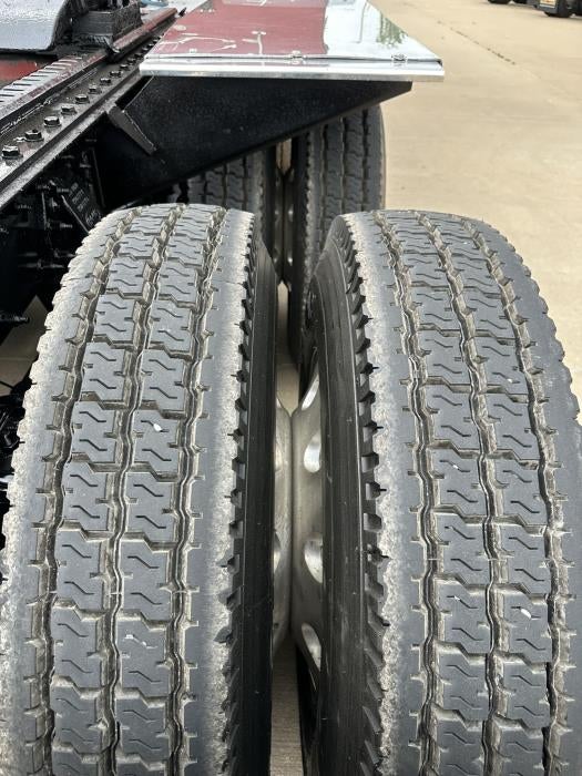 2021 Peterbilt 389 Base