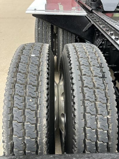 2021 Peterbilt 389 Base