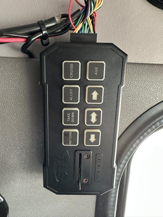 2021 Peterbilt 389 Base